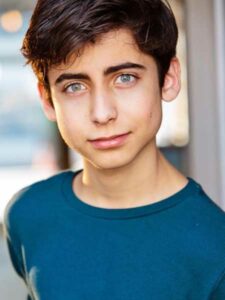 Aidan-Gallagher-Biography