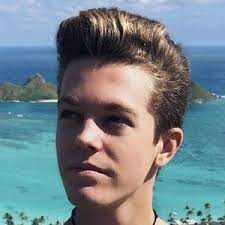 Ben-Azelart-with_har_brother