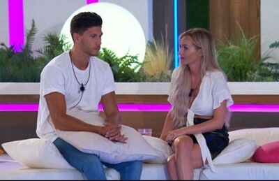 Jack-Fowler-with-his-girlfriend-Laura-Crane