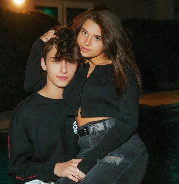 Josh_Richards-ex-girlfriend-Nessa-Barrett