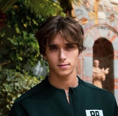 Josh_Richards_biographgy