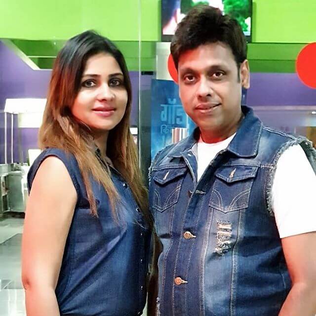 Anamika-Jain-Amber-with-husband