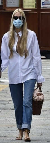 Claire-Anne-Stroll-image