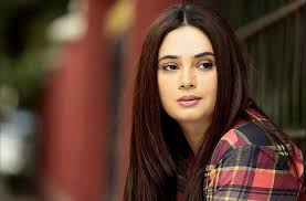 Shalini_Kapoor_Sagar_career