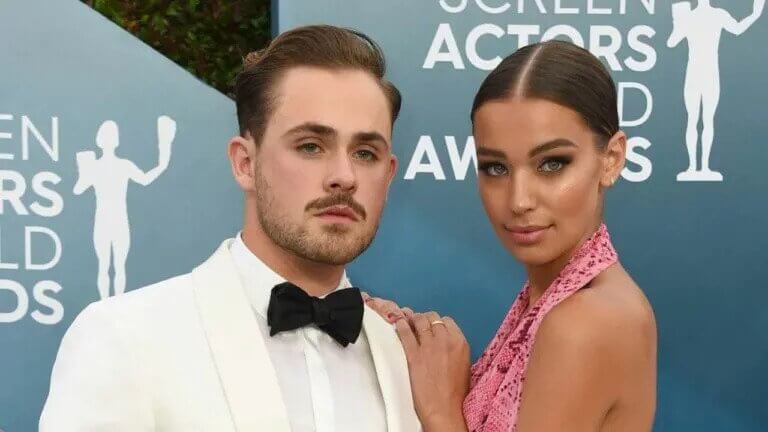 Who-Is-Dacre-Montgomery-Girlfriend-full-Information