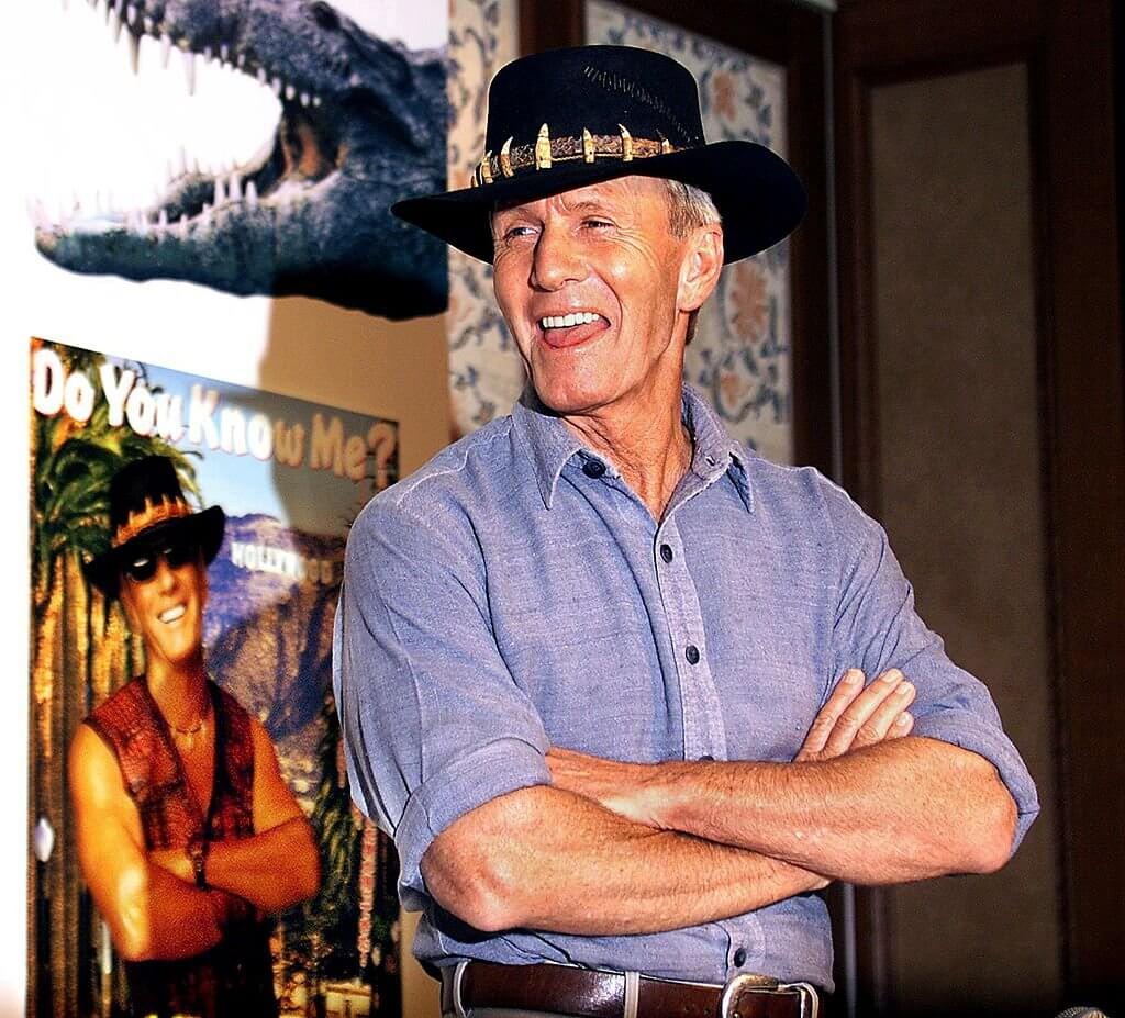 paul mhogan net worth